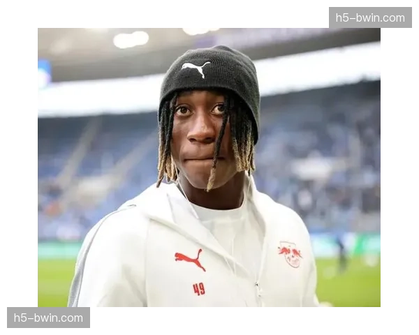 迪奥曼德半职业联赛起步 科特迪瓦边锋完成草根逆袭故事